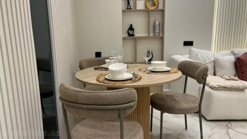 Kirayə verilir 2 otaqlı Mənzil Yeni tikili 80 m² 28 May m. - şəkil 7