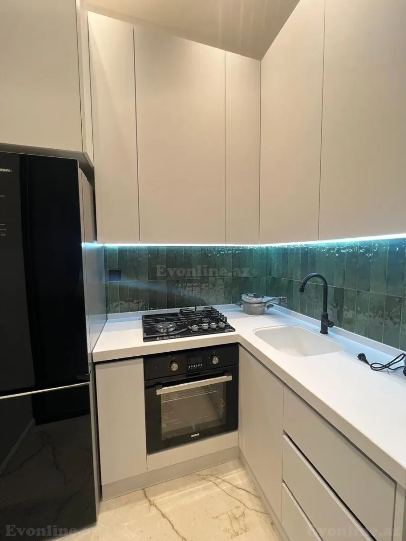 Kirayə verilir 2 otaqlı Mənzil Yeni tikili 80 m² 28 May m. - şəkil 8