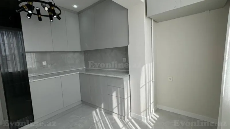 Satılır 5 otaqlı Mənzil Köhnə tikili 110 m² Köhnə Günəşli - şəkil 17