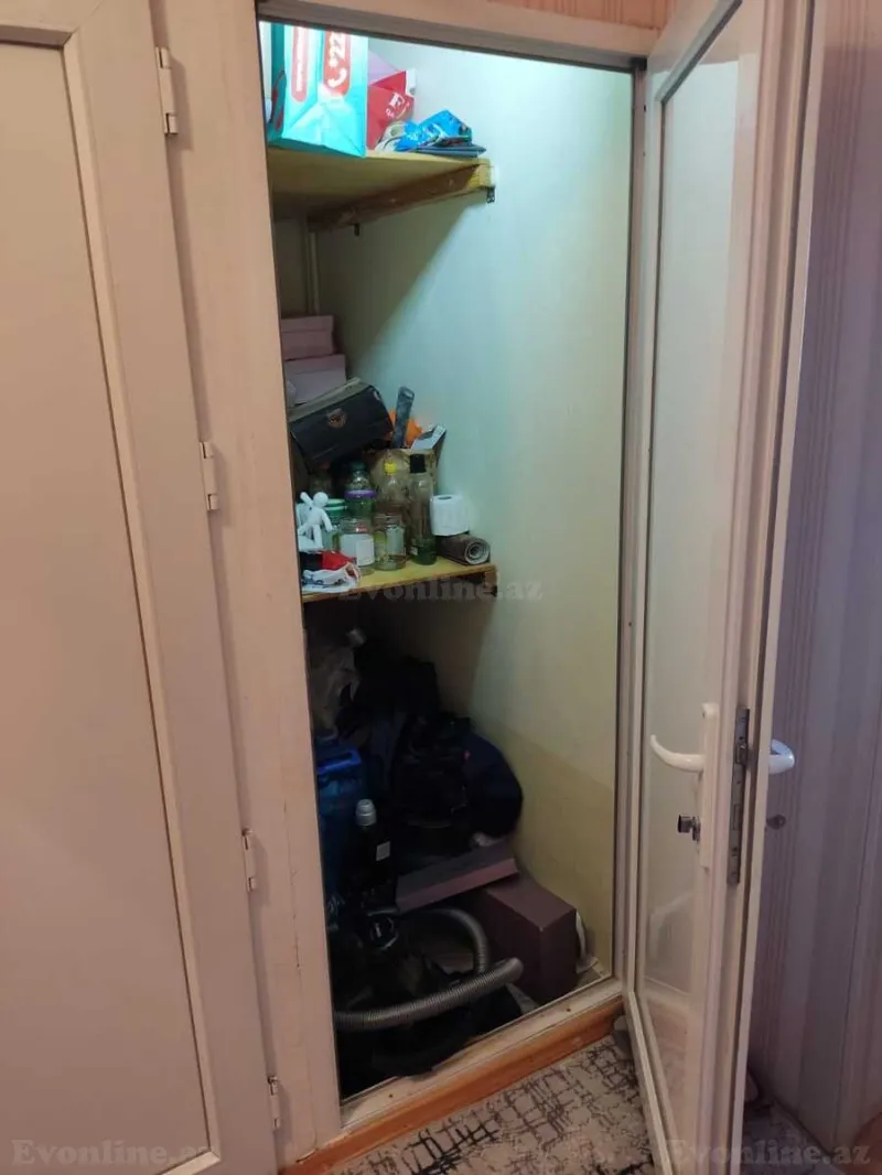 Satılır 2 otaqlı Mənzil Köhnə tikili 55 m² Qara Qarayev m.