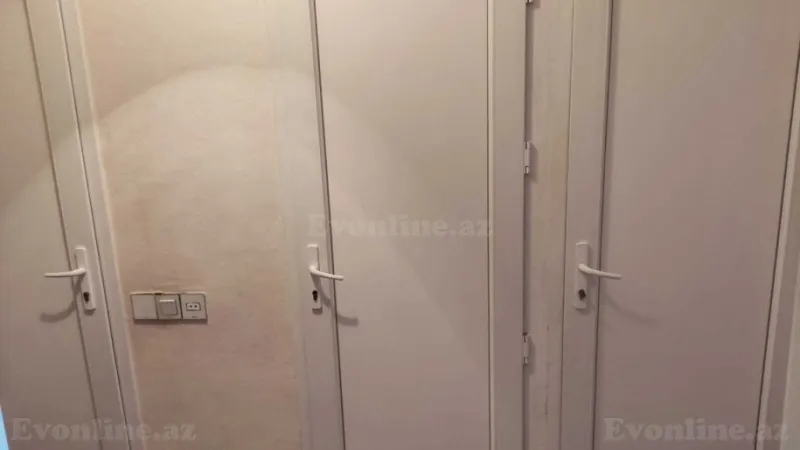 Satılır 2 otaqlı Mənzil Köhnə tikili 55 m² Qara Qarayev m. - şəkil 4