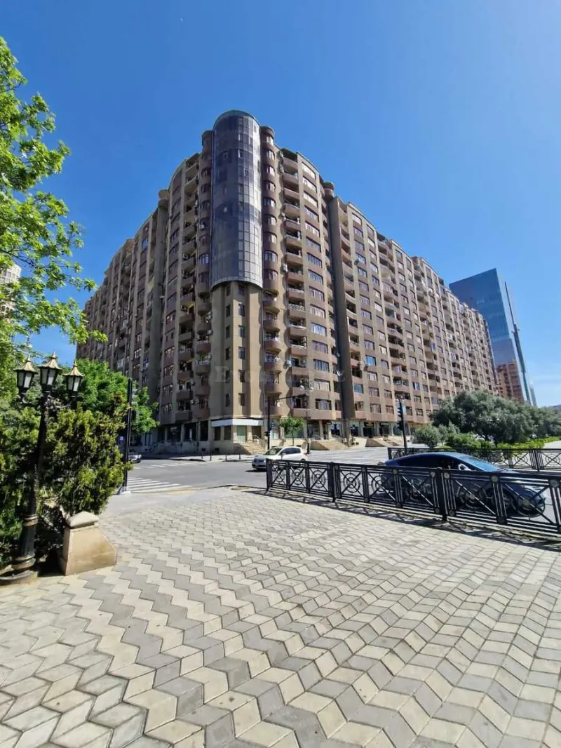 Satılır 2 otaqlı Mənzil Yeni tikili 90 m² Xətai m.