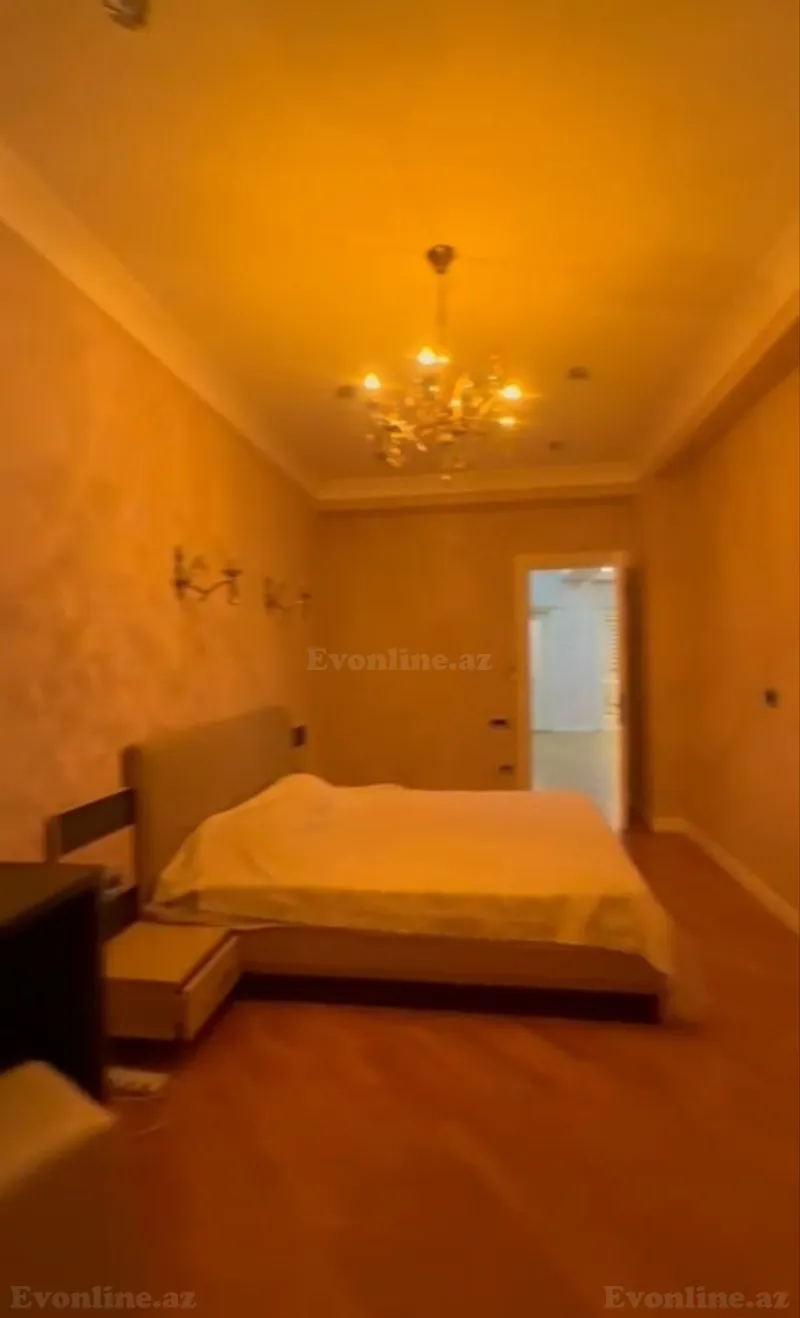 Satılır 3 otaqlı Mənzil Yeni tikili 160 m² 28 May m. - şəkil 7