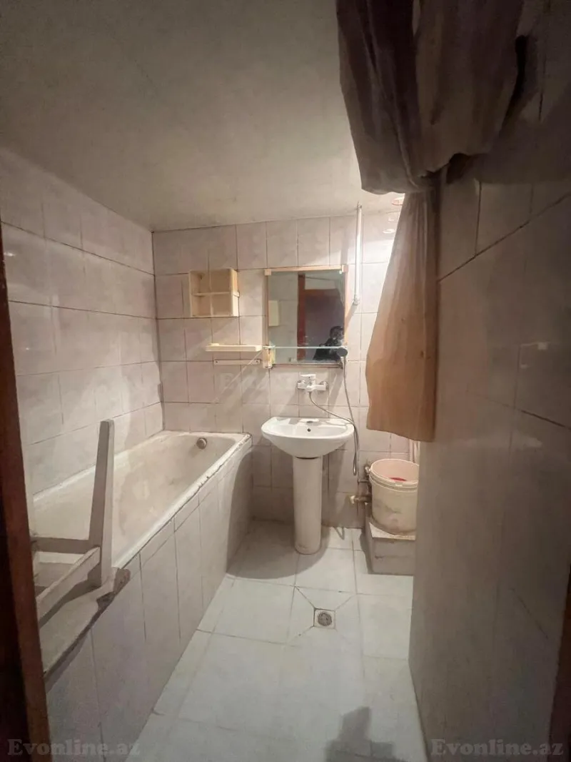 Satılır 5 otaqlı Mənzil Köhnə tikili 110 m² Suraxanı r. - şəkil 16