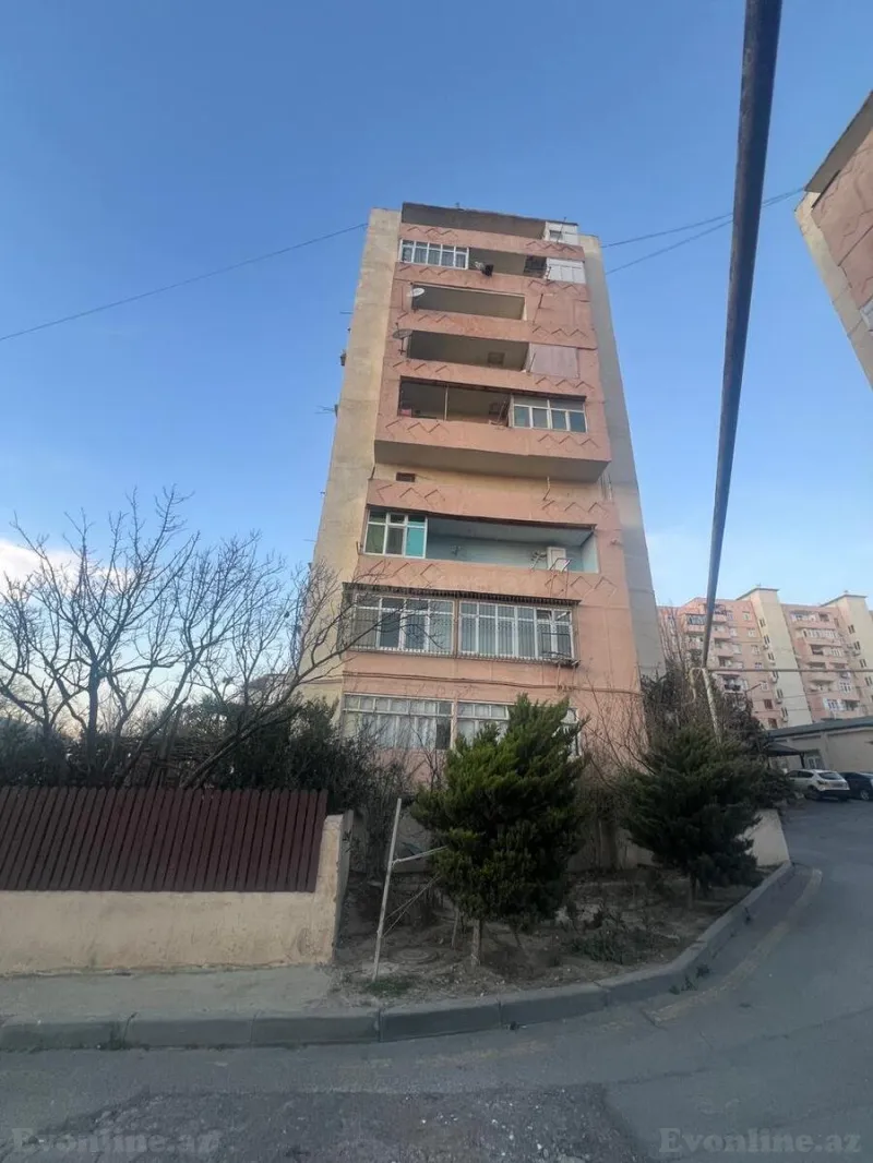 Satılır 5 otaqlı Mənzil Köhnə tikili 110 m² Suraxanı r. - şəkil 17
