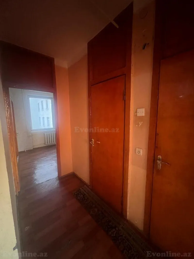 Satılır 5 otaqlı Mənzil Köhnə tikili 110 m² Suraxanı r. - şəkil 19