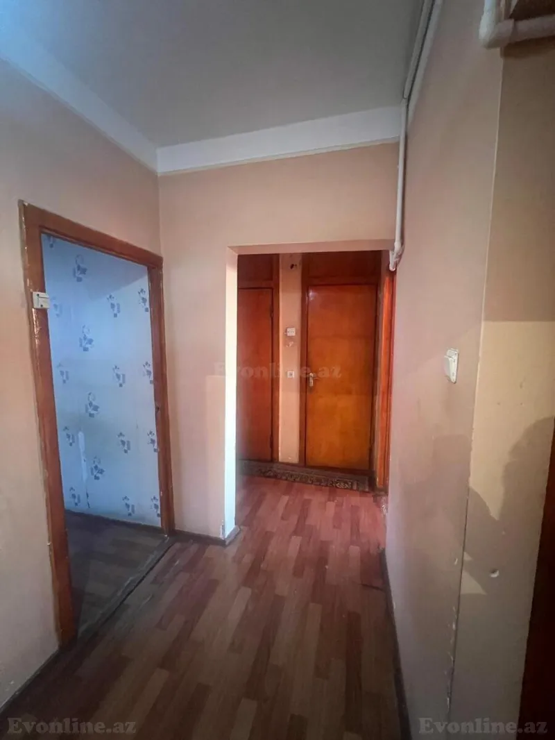 Satılır 5 otaqlı Mənzil Köhnə tikili 110 m² Suraxanı r. - şəkil 21