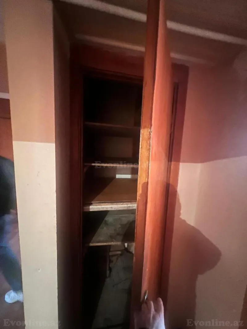 Satılır 5 otaqlı Mənzil Köhnə tikili 110 m² Suraxanı r. - şəkil 27