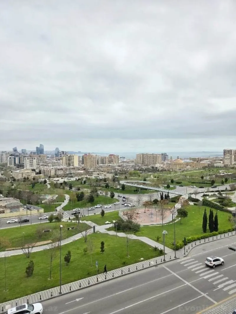 Satılır 3 otaqlı Mənzil Yeni tikili 135 m² Nizami m. - şəkil 3