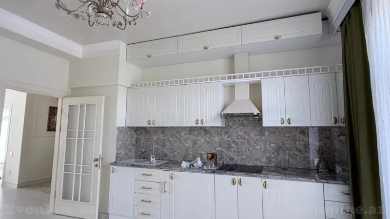 Kirayə verilir 3 otaqlı Mənzil Yeni tikili 145 m² Xətai m. - şəkil 11