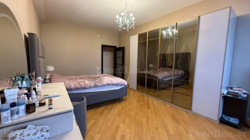 Satılır 3 otaqlı Mənzil Yeni tikili 147 m² 8 Noyabr m. - şəkil 2