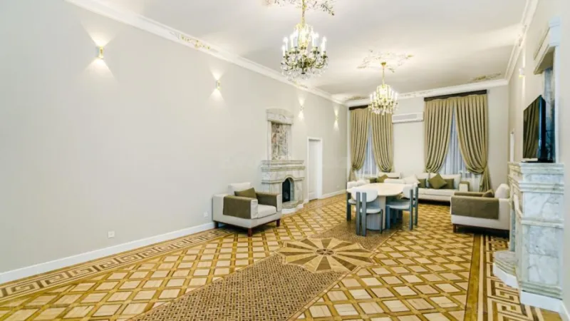 Kirayə verilir 5 otaqlı Mənzil Köhnə tikili 220 m² Sahil m. - şəkil 4