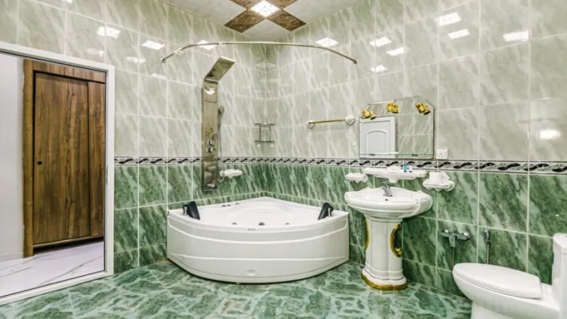 Kirayə verilir 5 otaqlı Mənzil Köhnə tikili 220 m² Sahil m. - şəkil 28