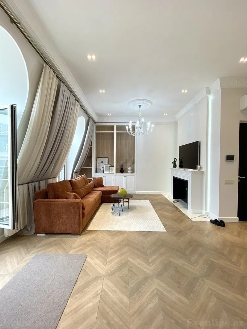 Kirayə verilir 2 otaqlı Mənzil Yeni tikili 85 m² Xətai r.