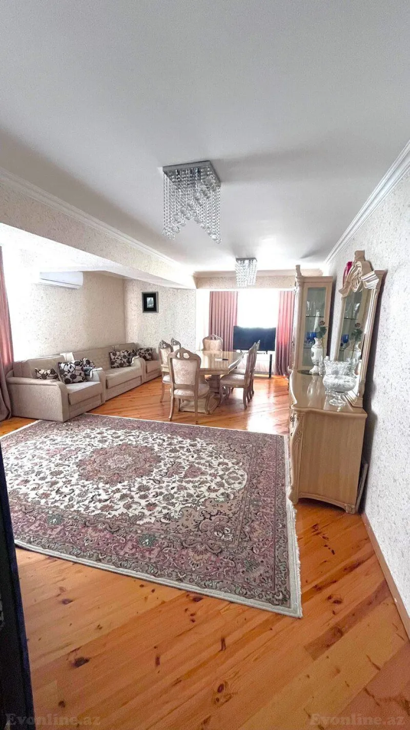 Satılır 3 otaqlı Mənzil Yeni tikili 142 m² Xalqlar Dostluğu m. - şəkil 2