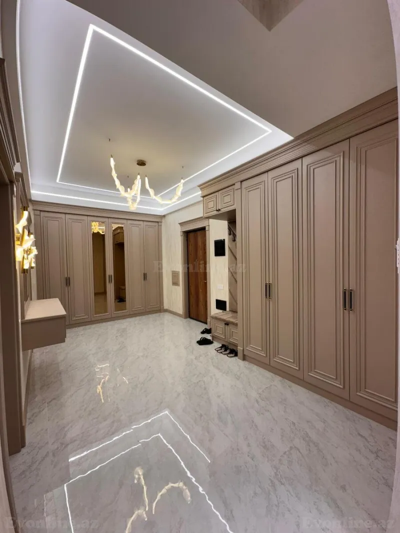 Satılır 4 otaqlı Mənzil Yeni tikili 195 m² 28 May m. - şəkil 9