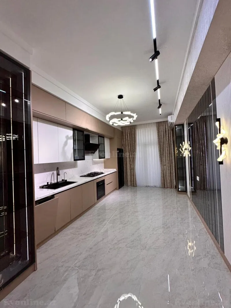 Satılır 4 otaqlı Mənzil Yeni tikili 195 m² 28 May m. - şəkil 10