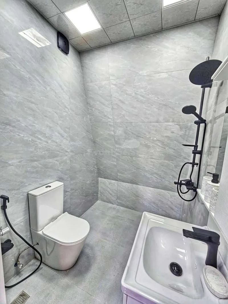 Satılır 2 otaqlı Mənzil Yeni tikili 60 m² Neftçilər m. - şəkil 7