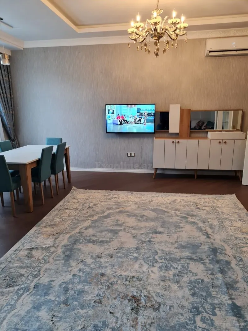 Kirayə verilir 4 otaqlı Mənzil Yeni tikili 220 m² Xətai r. - şəkil 7