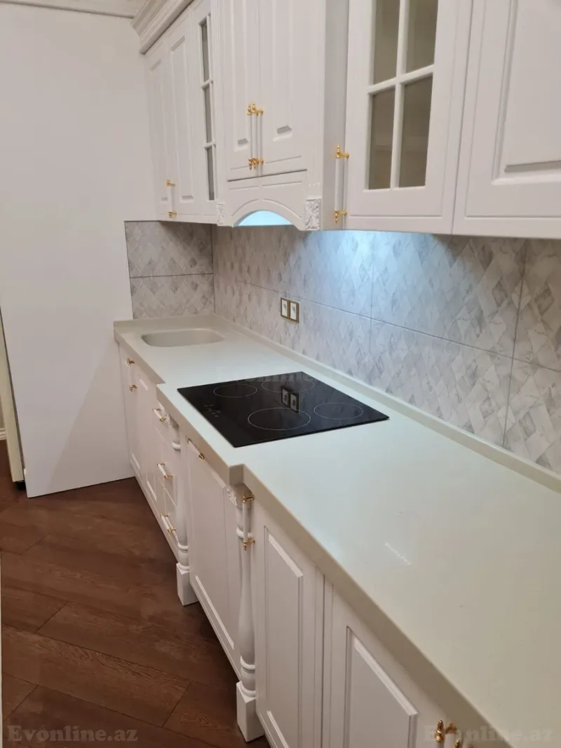 Kirayə verilir 4 otaqlı Mənzil Yeni tikili 220 m² Xətai r. - şəkil 10