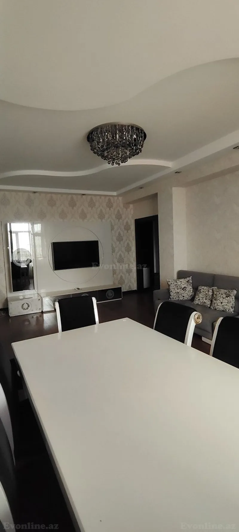 Satılır 3 otaqlı Mənzil Yeni tikili 153 m² Nərimanov r. - şəkil 3