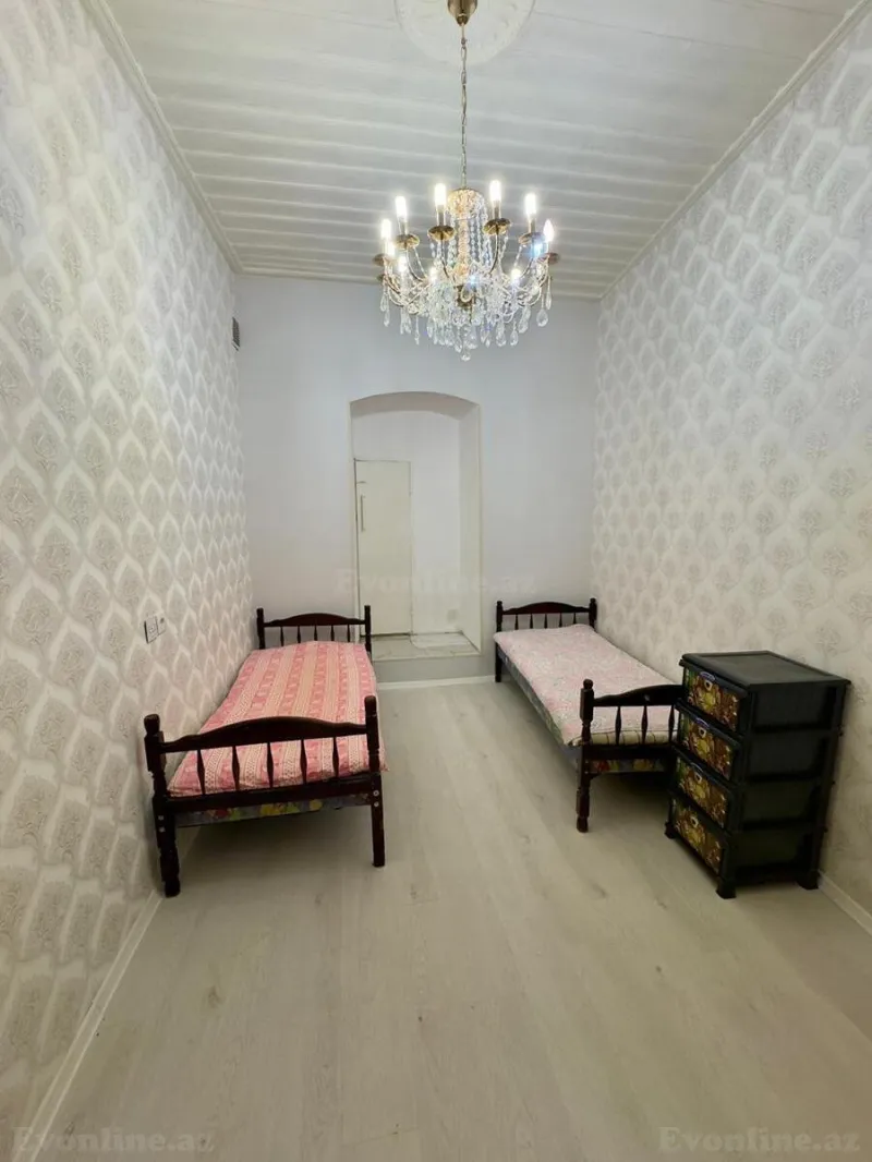 Kirayə verilir 2 otaqlı Mənzil Köhnə tikili 45 m² İçərişəhər m. - şəkil 10