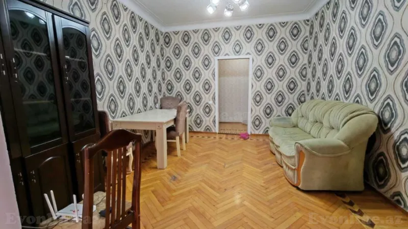 Kirayə verilir 3 otaqlı Mənzil Köhnə tikili 80 m² Nəriman Nərimanov m. - şəkil 2