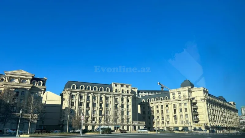 Satılır 4 otaqlı Mənzil Yeni tikili 135 m² Bayıl - şəkil 3