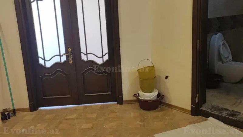 Satılır 3 otaqlı Mənzil Yeni tikili 154 m² Nizami m.