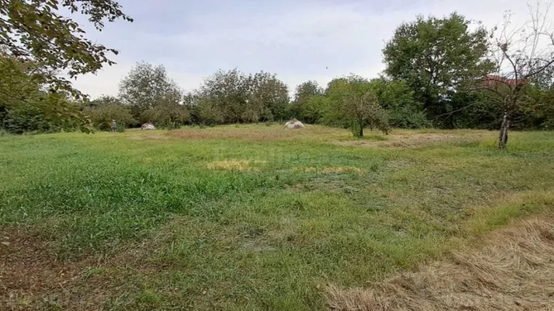 Torpaq Qəbələ Satılır