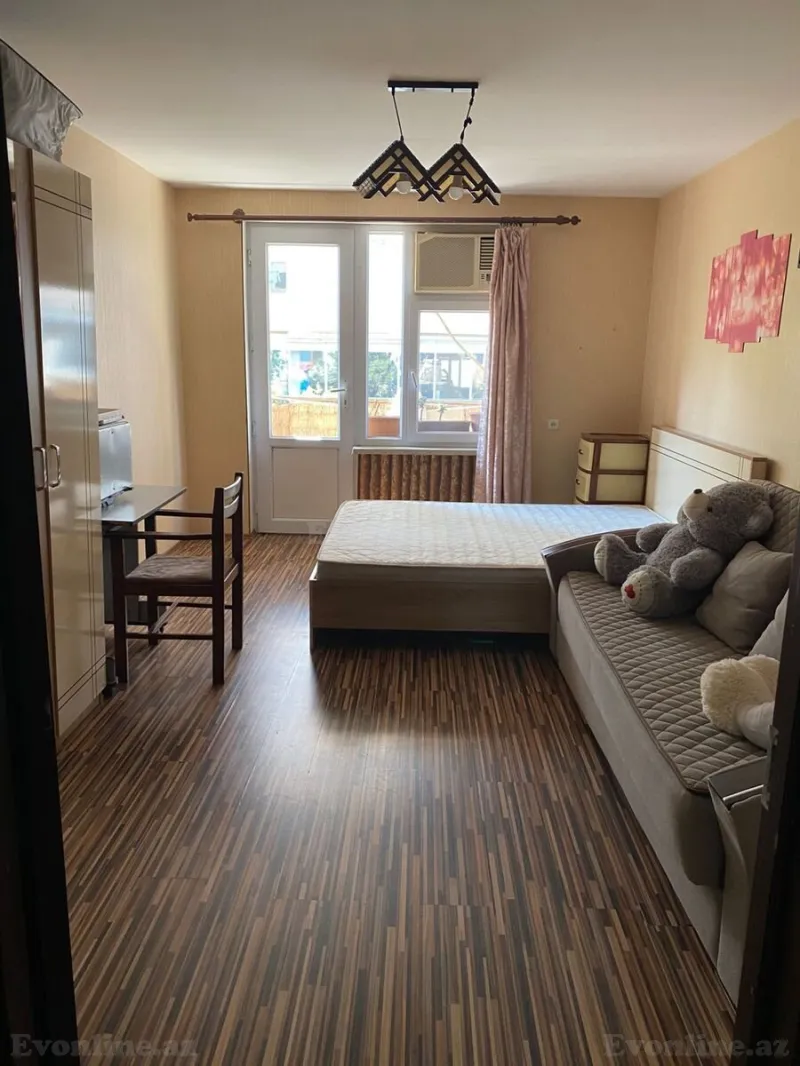 Satılır 3 otaqlı Mənzil Köhnə tikili 75 m² Elmlər Akademiyası m. - şəkil 4