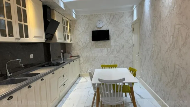 Satılır 4 otaqlı Mənzil Yeni tikili 155 m² Yasamal r. - şəkil 3