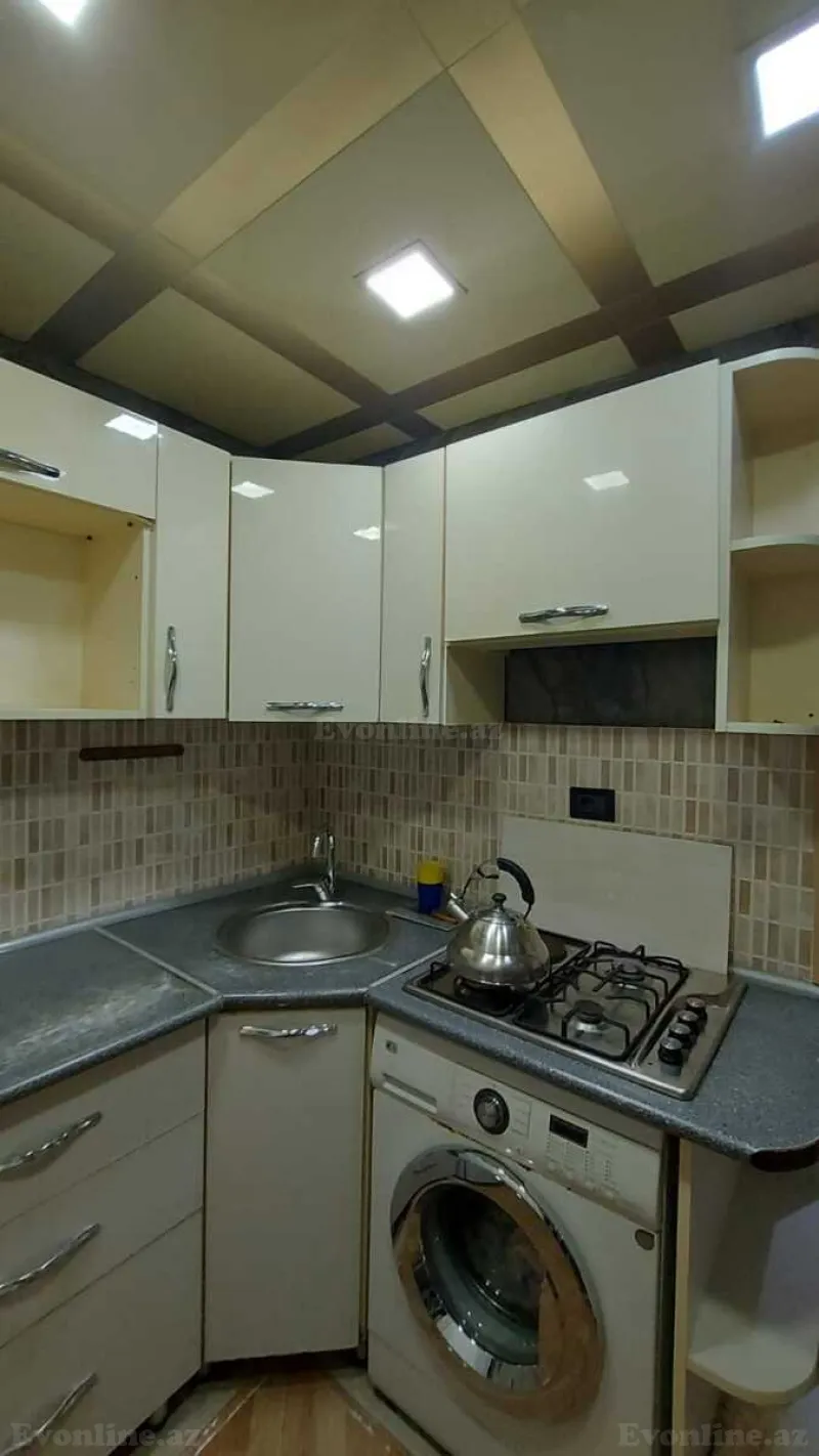 Kirayə verilir 2 otaqlı Mənzil Köhnə tikili 50 m² Neftçilər m. - şəkil 8
