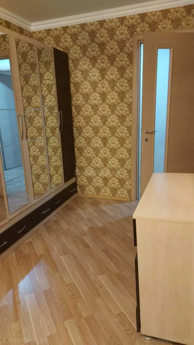 Kirayə verilir 2 otaqlı Mənzil Köhnə tikili 50 m² Neftçilər m. - şəkil 11