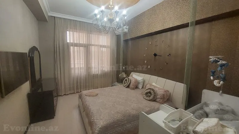 Satılır 4 otaqlı Mənzil Yeni tikili 170 m² Nizami m. - şəkil 7