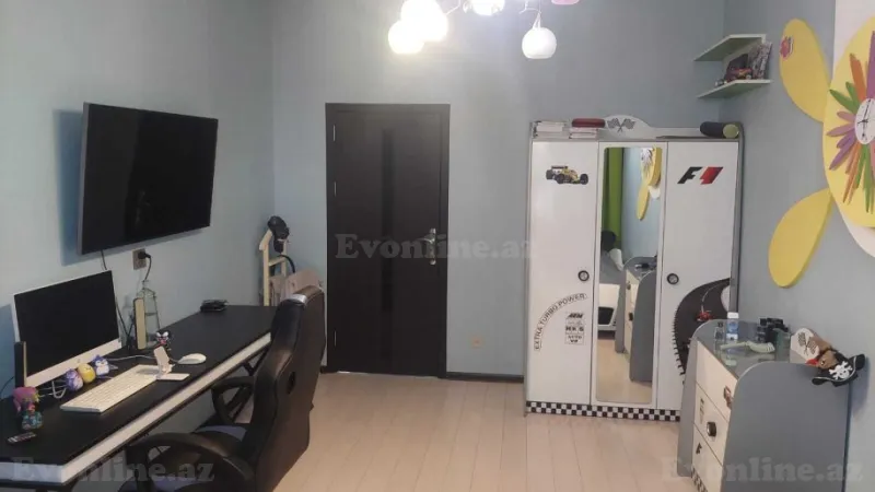 Satılır 4 otaqlı Mənzil Yeni tikili 170 m² Nizami m. - şəkil 16