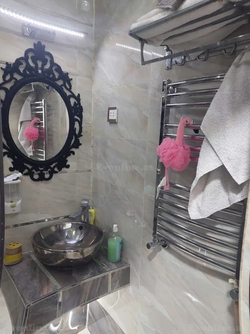 Satılır 4 otaqlı Mənzil Yeni tikili 170 m² Nizami m. - şəkil 23