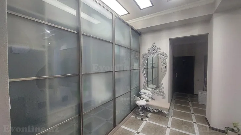 Satılır 4 otaqlı Mənzil Yeni tikili 170 m² Nizami m. - şəkil 25