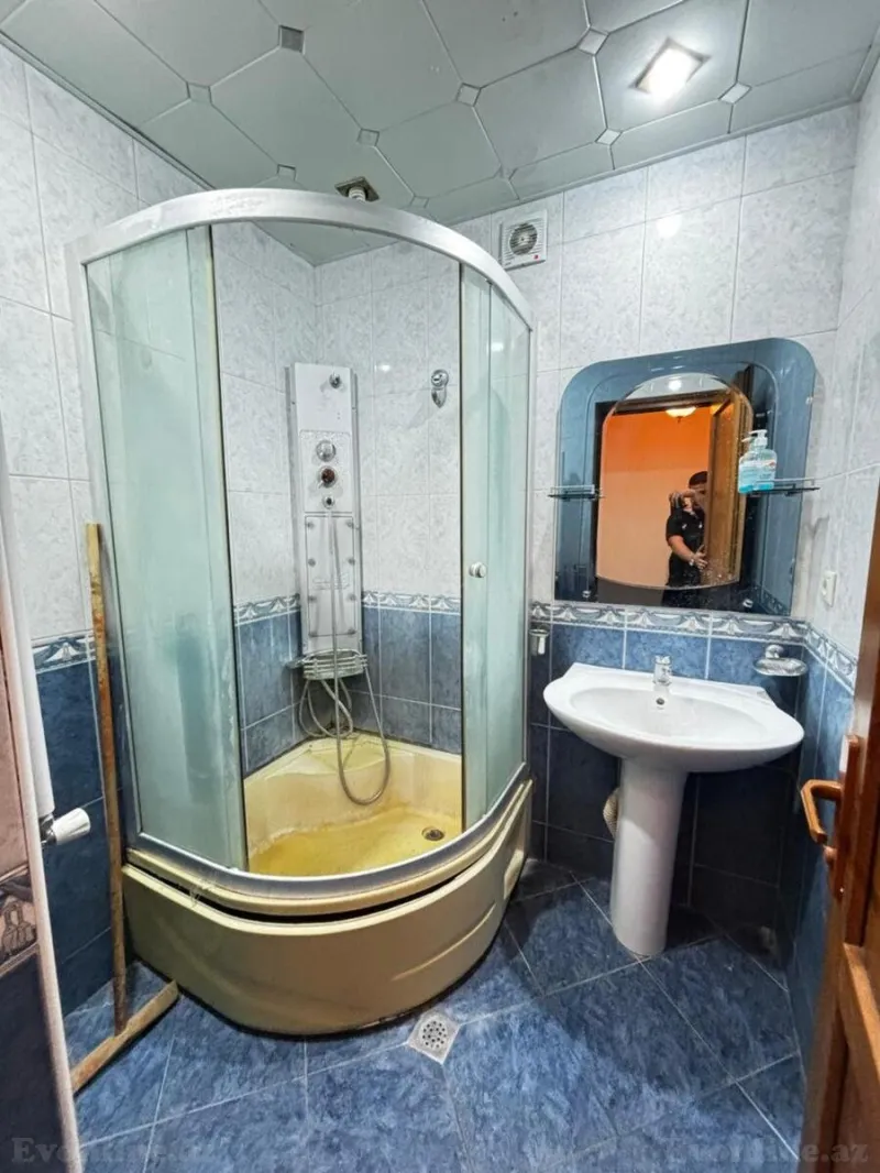 Kirayə verilir 3 otaqlı Mənzil Köhnə tikili 75 m² Qara Qarayev m. - şəkil 9