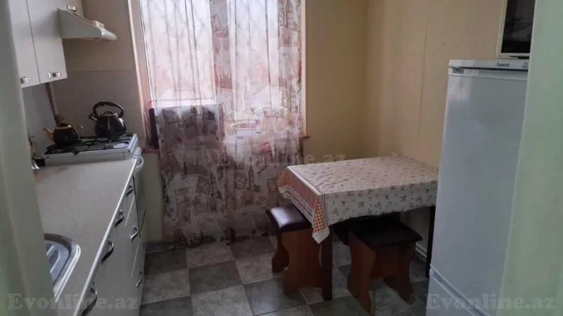 Satılır 3 otaqlı Mənzil Köhnə tikili 86 m² Sahil m. - şəkil 12
