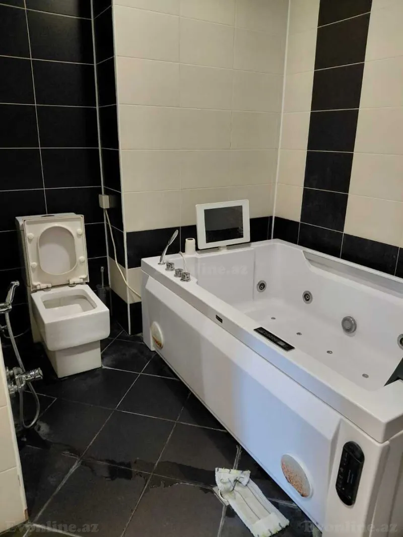 Satılır 3 otaqlı Mənzil Yeni tikili 152 m² Xətai m. - şəkil 15