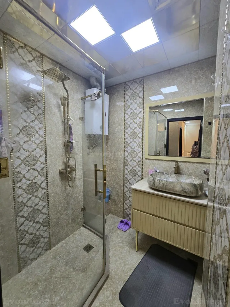 Satılır 3 otaqlı Mənzil Köhnə tikili 80 m² Xətai r. - şəkil 13