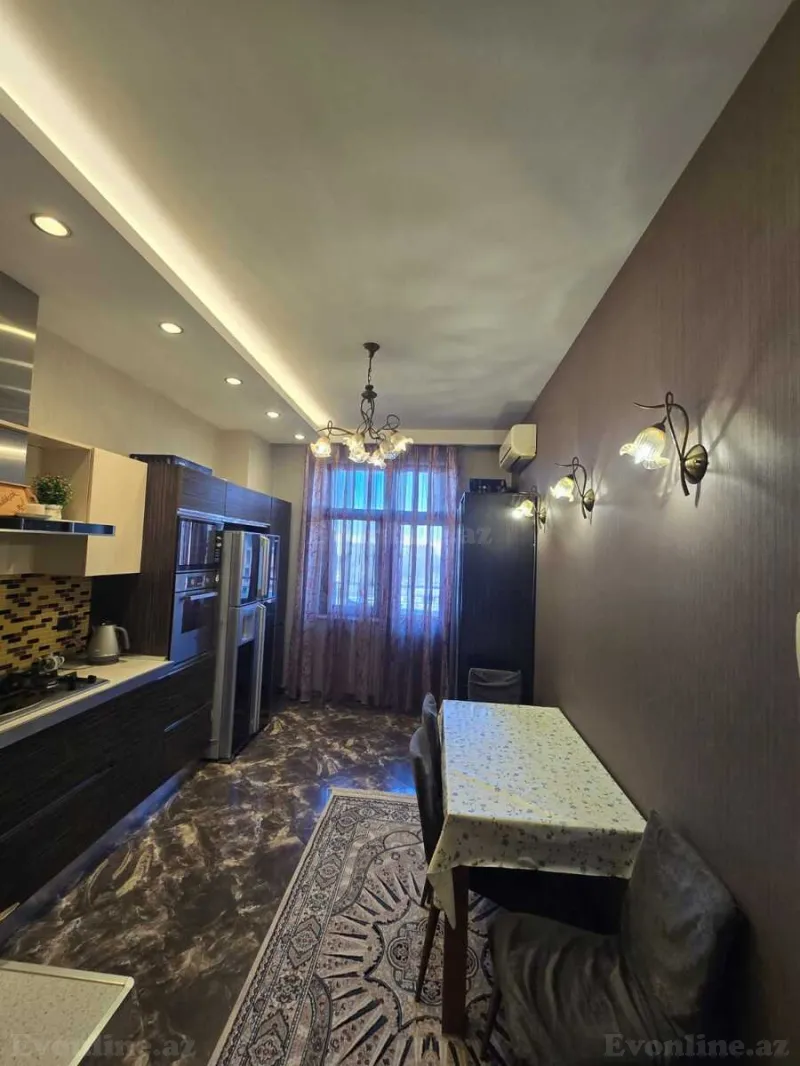 Satılır 3 otaqlı Mənzil Yeni tikili 150 m² 8 Noyabr m. - şəkil 5