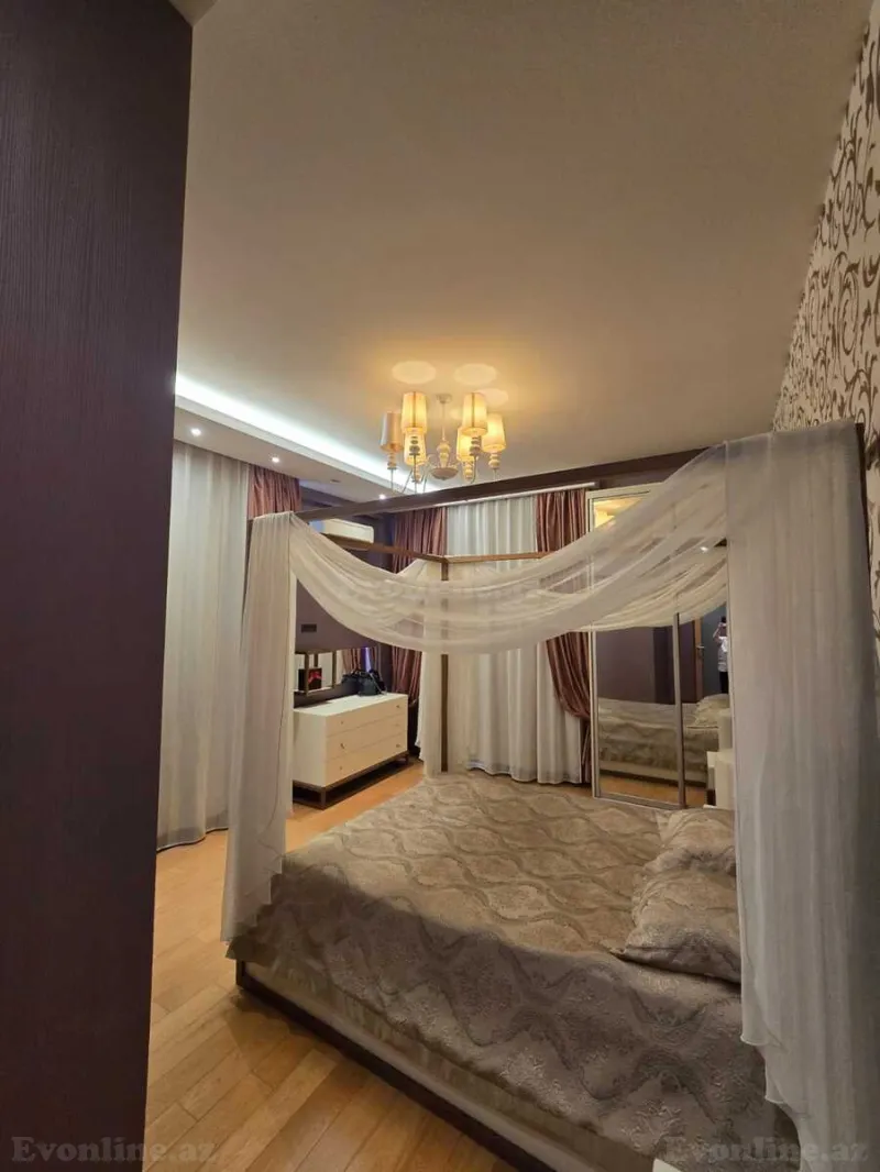 Satılır 3 otaqlı Mənzil Yeni tikili 150 m² 8 Noyabr m. - şəkil 8