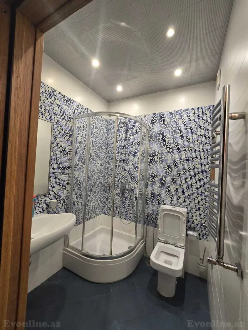 Satılır 3 otaqlı Mənzil Yeni tikili 150 m² 8 Noyabr m. - şəkil 16