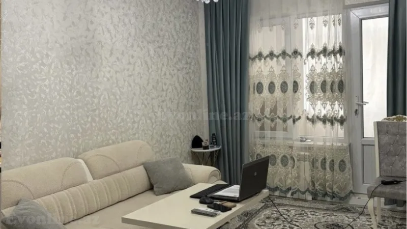 Satılır 2 otaqlı Mənzil Köhnə tikili 65 m² 7-ci mikrorayon - şəkil 2