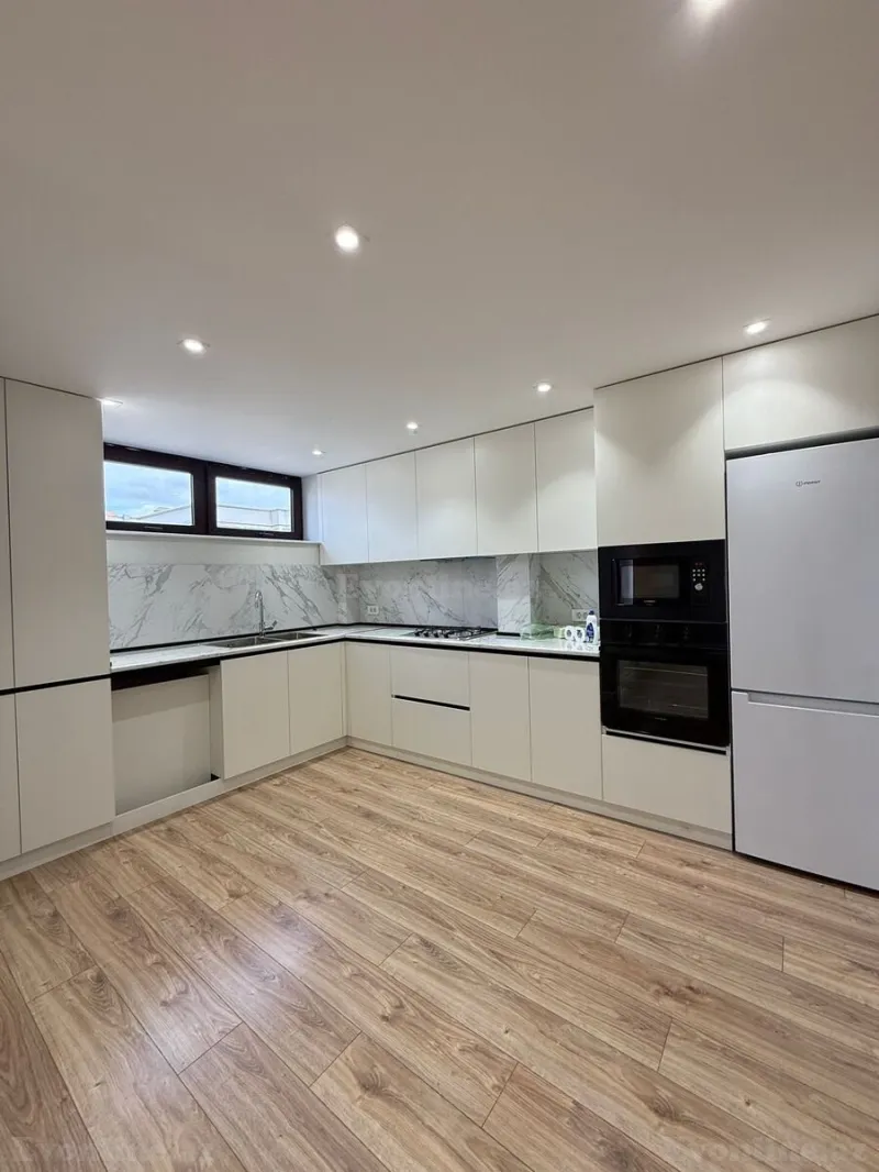 Kirayə verilir 3 otaqlı Mənzil Yeni tikili 100 m² Nəsimi r. - şəkil 11