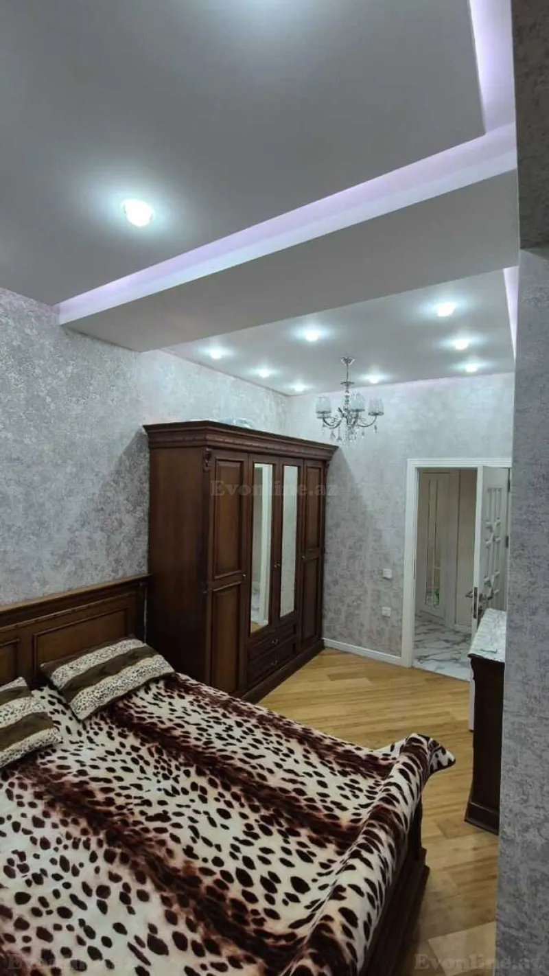 Satılır 3 otaqlı Mənzil Yeni tikili 82 m² 5-ci mikrorayon - şəkil 11