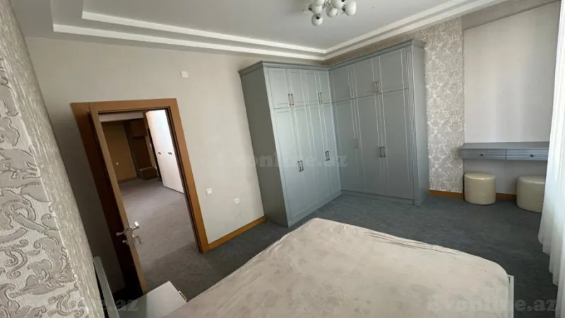 Kirayə verilir 3 otaqlı Mənzil Yeni tikili 140 m² Gənclik m. - şəkil 6