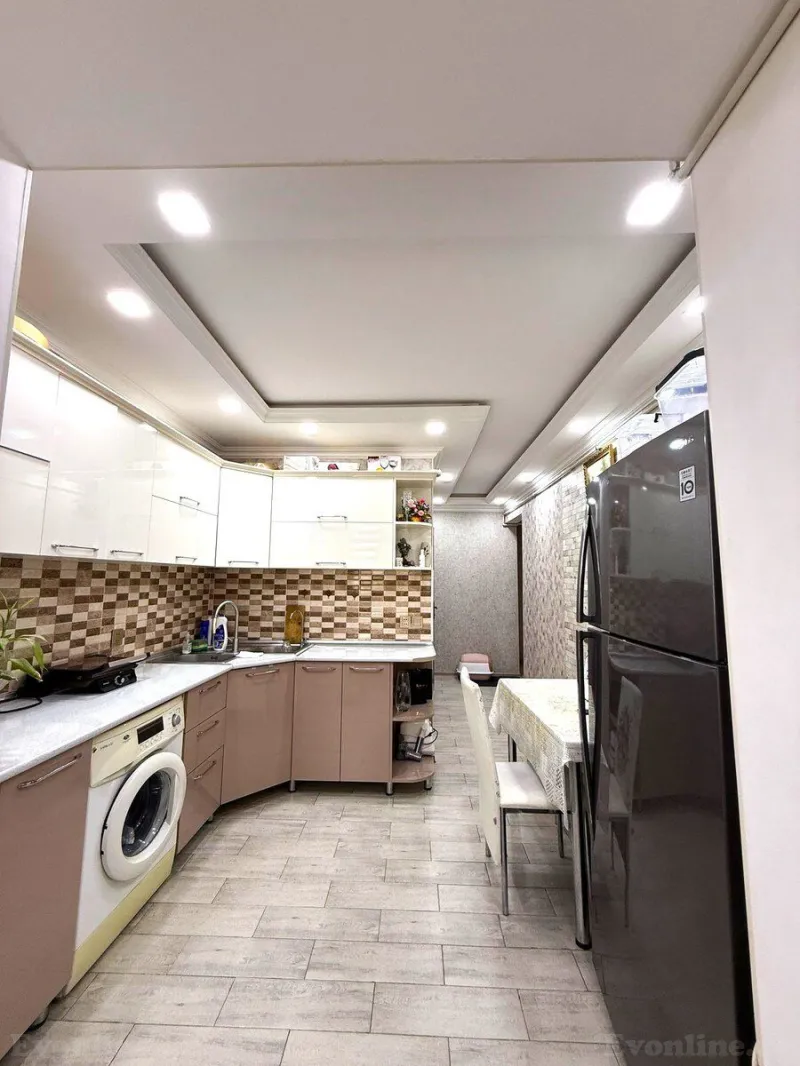 Satılır 3 otaqlı Mənzil Köhnə tikili 80 m² 7-ci mikrorayon - şəkil 9